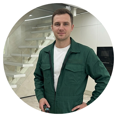 мастер по изготовлению лестниц